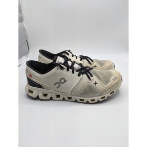 On Women's Cloud X 3 Sneakers, White/Black, 8.5 Medium US